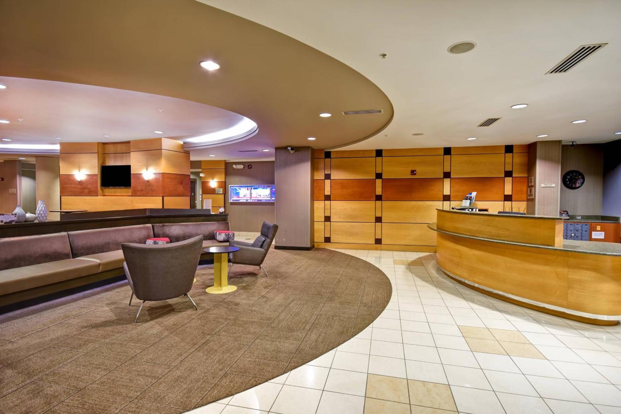 Springhill Suites Louisville Airport Exterior foto